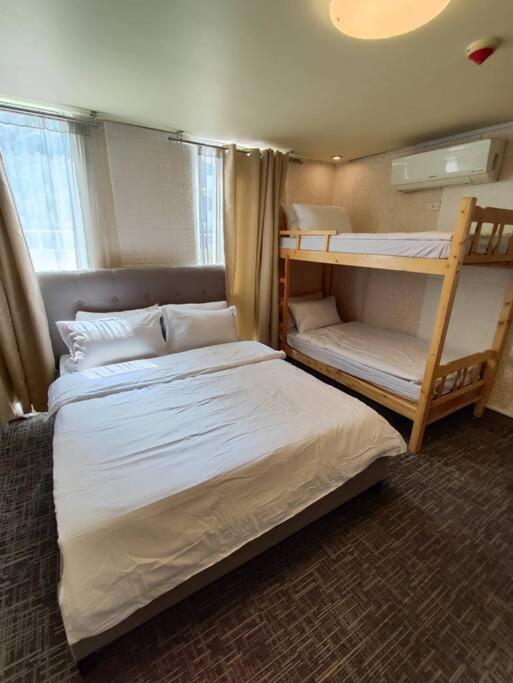 A2J Luxury 1Br Balcony Suite Near Venice Mall Bgc Μανίλα Εξωτερικό φωτογραφία
