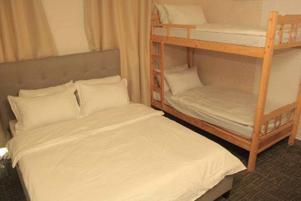 A2J Luxury 1Br Balcony Suite Near Venice Mall Bgc Μανίλα Εξωτερικό φωτογραφία