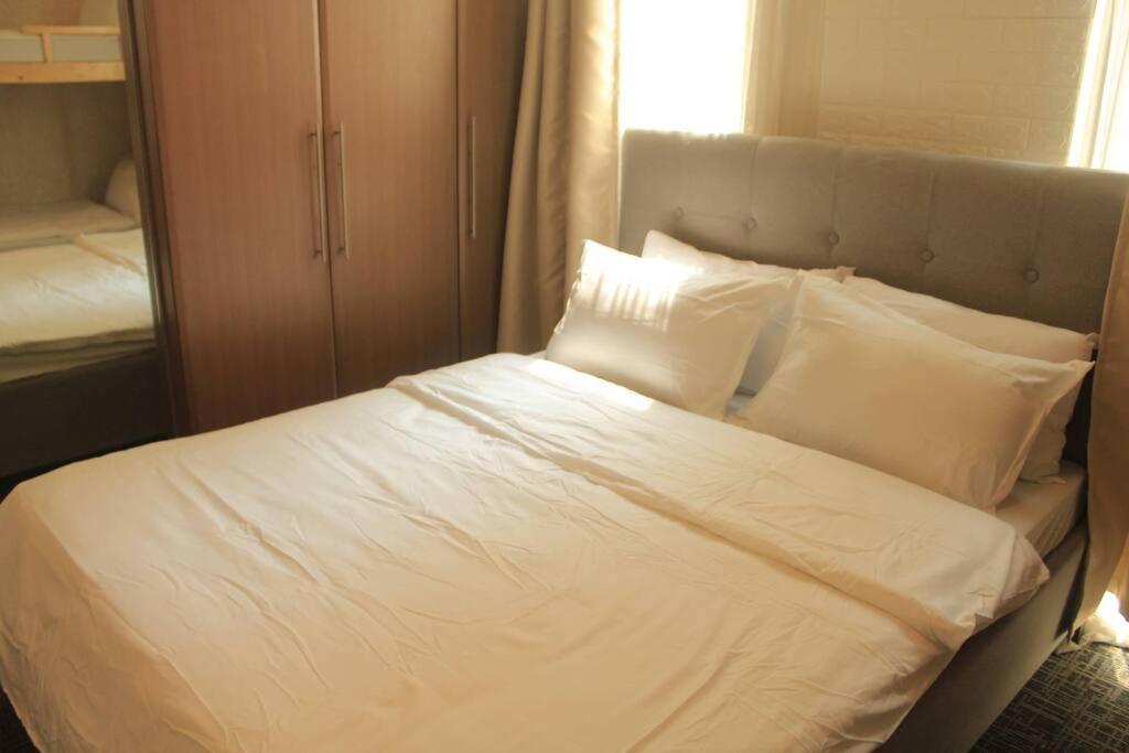 A2J Luxury 1Br Balcony Suite Near Venice Mall Bgc Μανίλα Εξωτερικό φωτογραφία